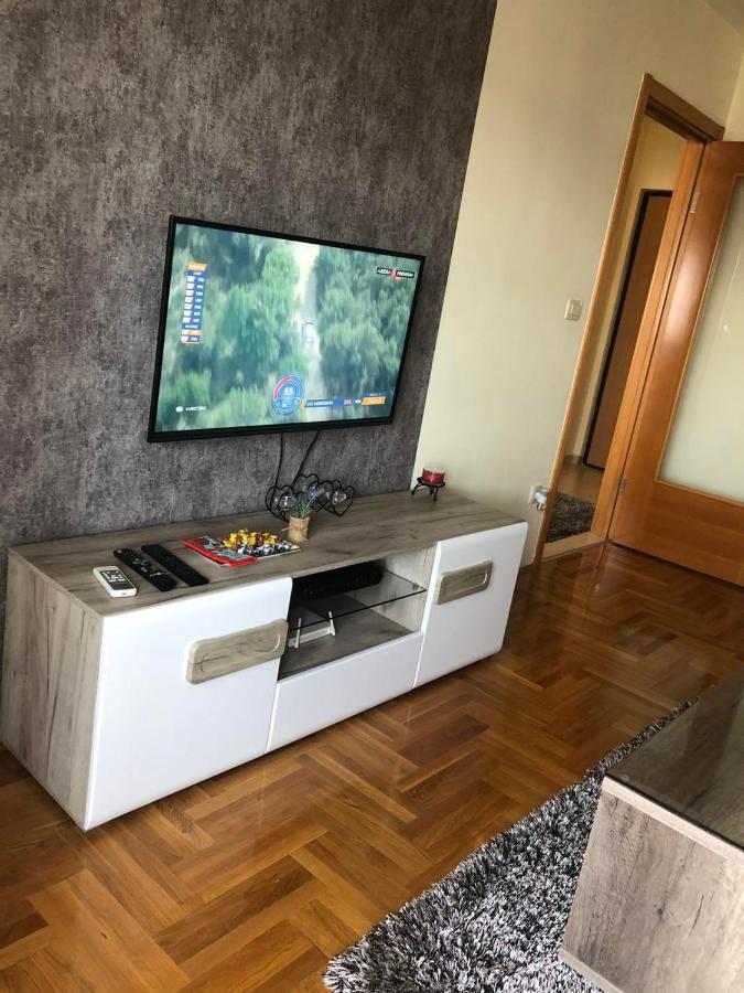 Aphrodite Apartment Подгориця Екстер'єр фото
