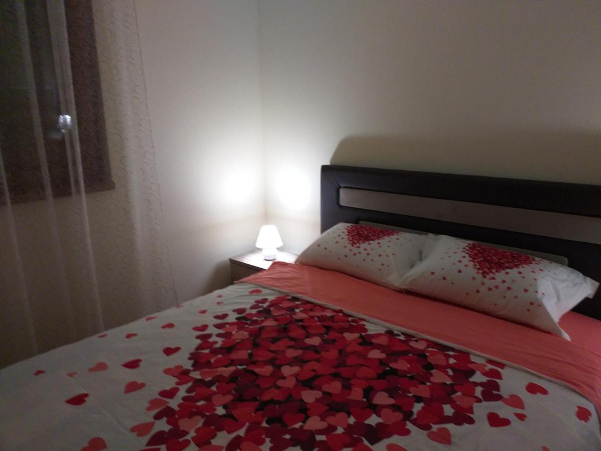 Aphrodite Apartment Подгориця Екстер'єр фото