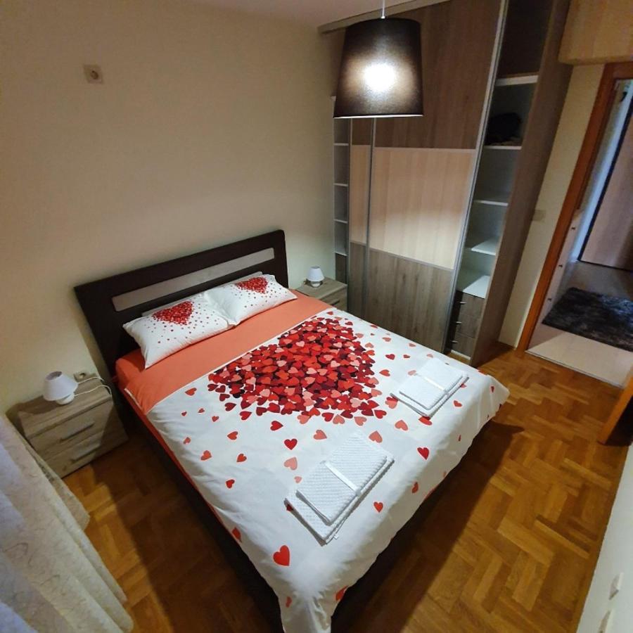 Aphrodite Apartment Подгориця Екстер'єр фото